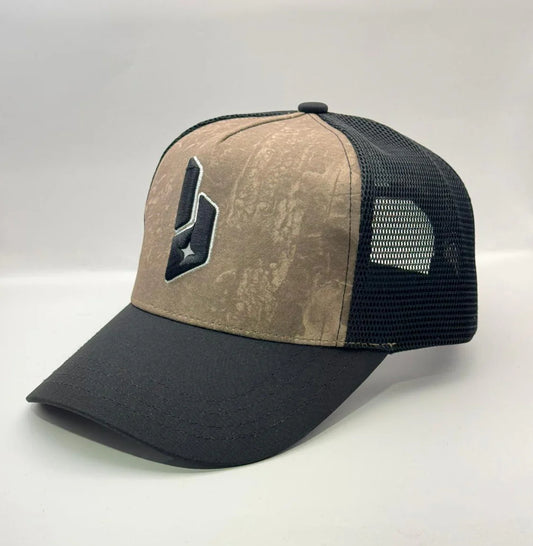 Lunad Tree Camo Blur trucker
