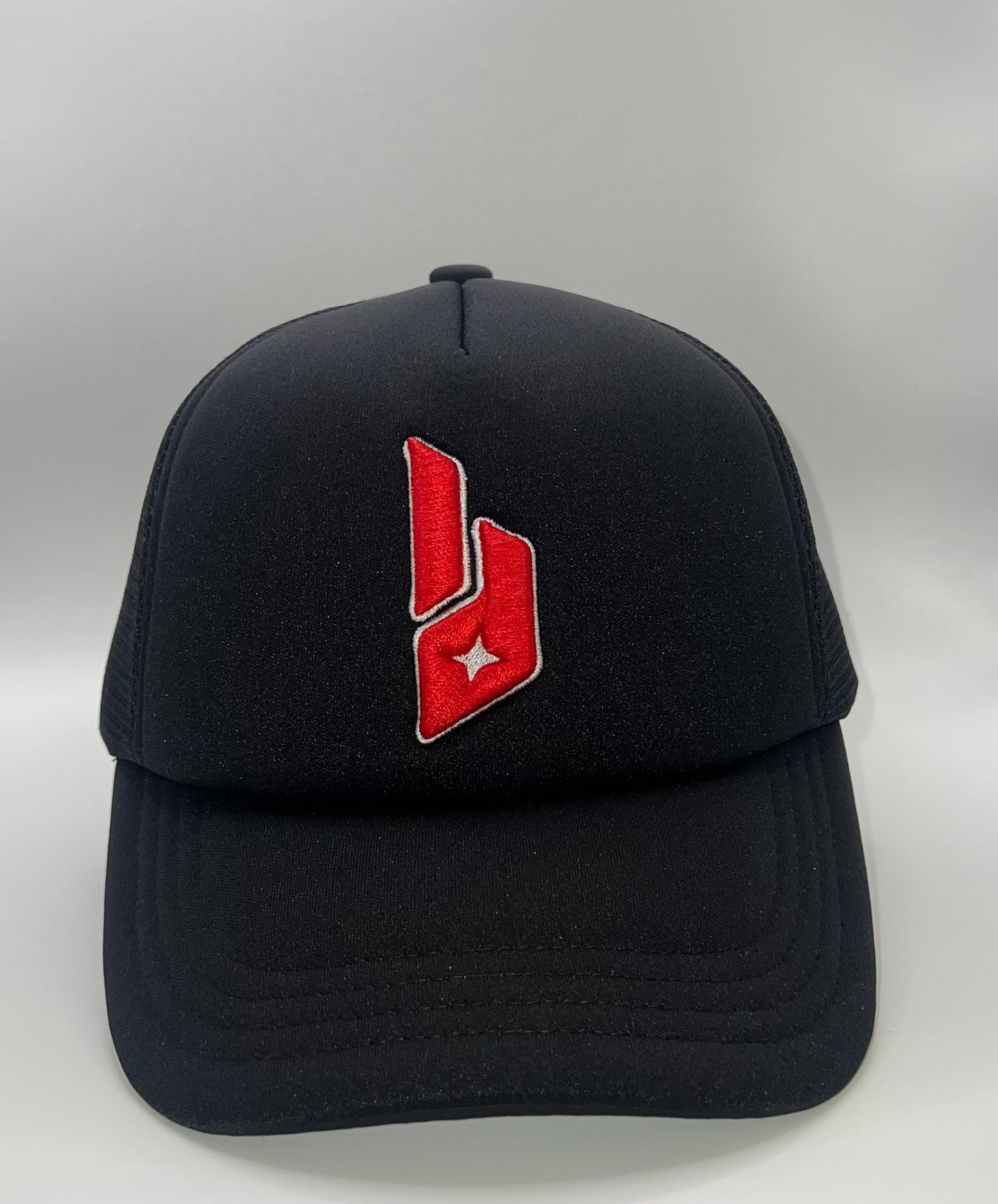 Lunad Black/Red Foam trucker